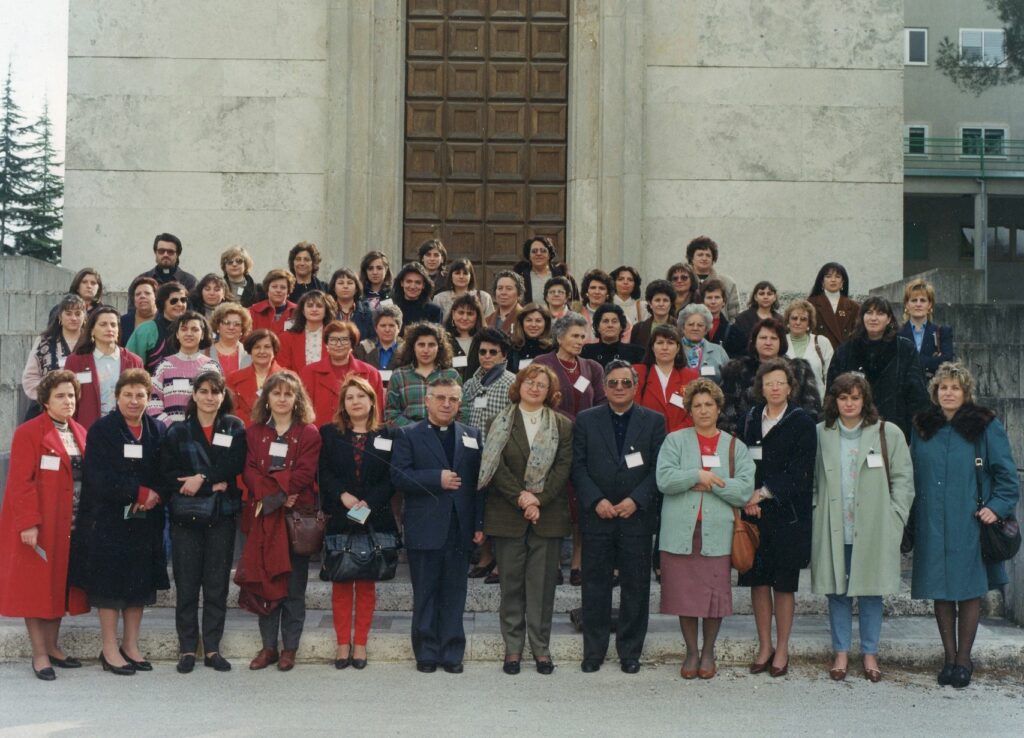 7 cursillos a napoli dal 03.03.94 al 07.04.94 diocesi di ave_risultato